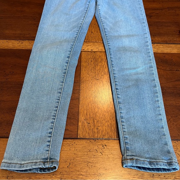 Girls Uniform Pants/Levi’s Jeans - Picture 3 of 8
